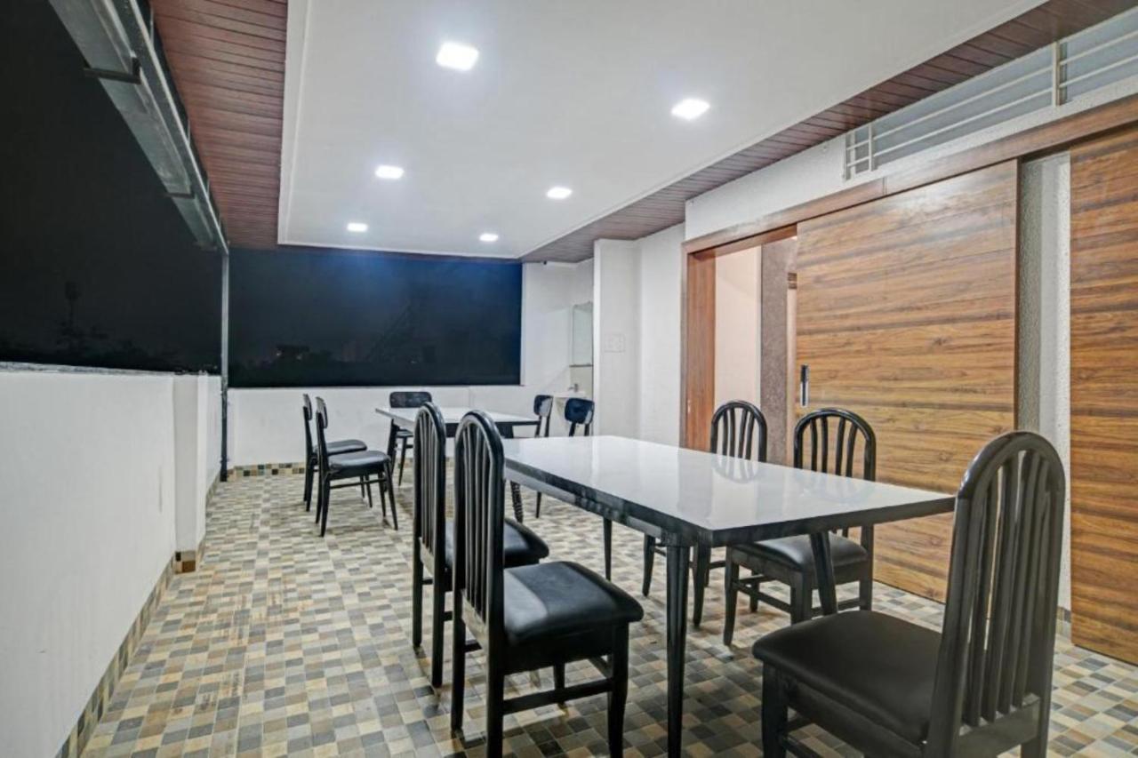 Aceotel Inn Flamingo Indore Ngoại thất bức ảnh
