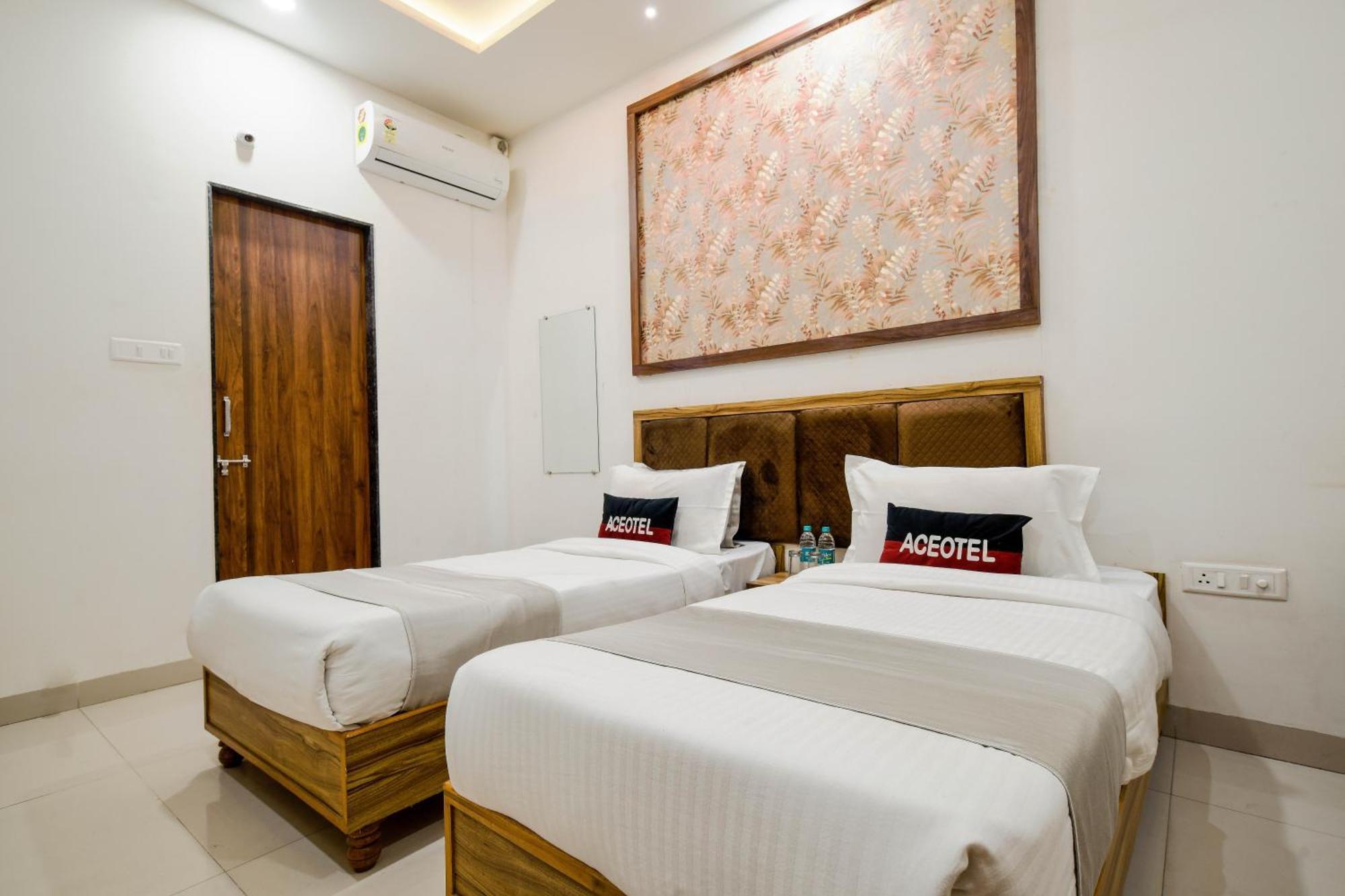 Aceotel Inn Flamingo Indore Ngoại thất bức ảnh