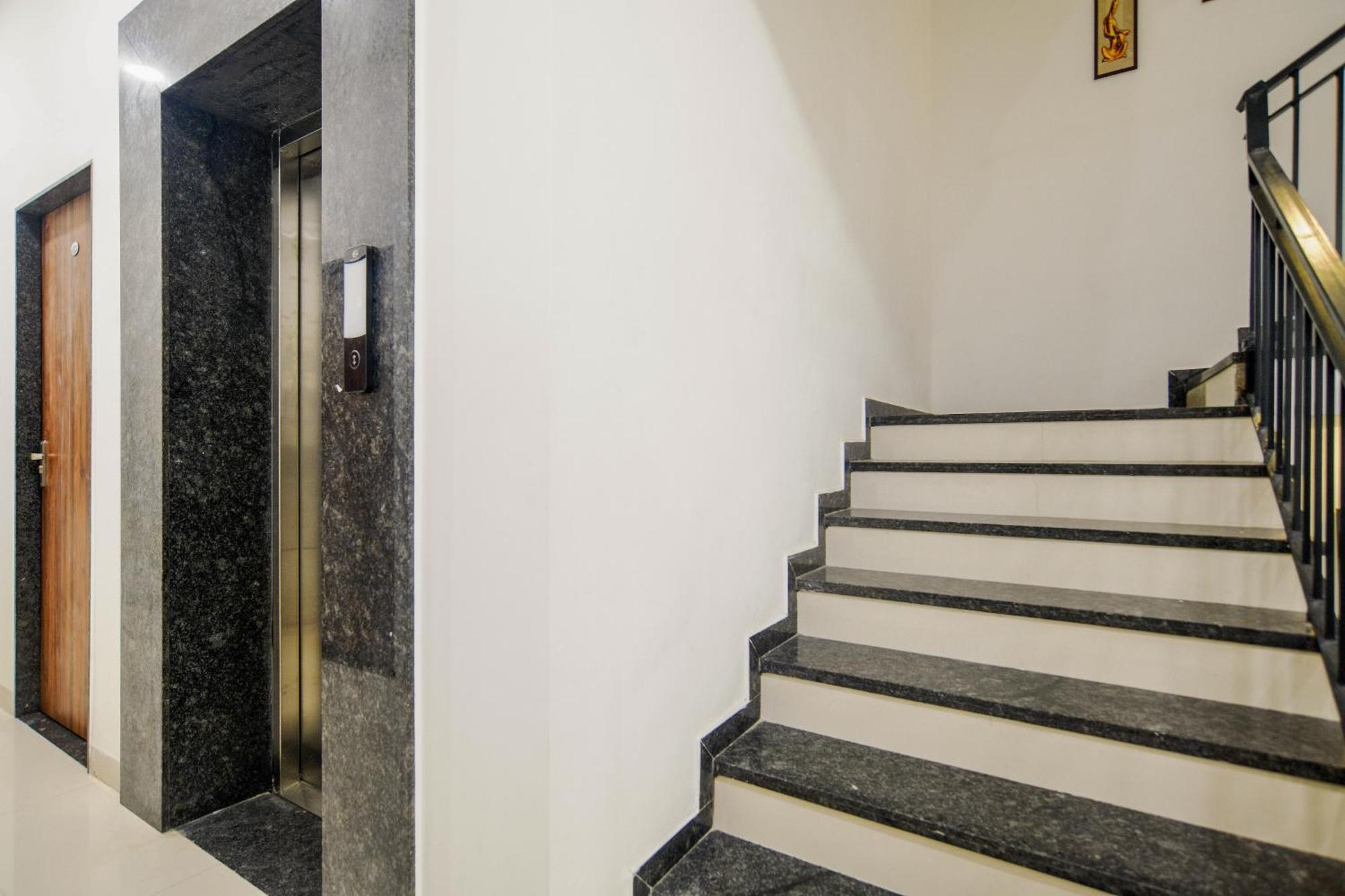Aceotel Inn Flamingo Indore Ngoại thất bức ảnh